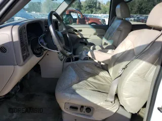 2000 GMC Yukon SLT with VIN 1GKEK13T1YJ118466, listed as a Copart auction lot 79811564 with 226,829 mi miles and Salvage Title. Bid and sale history available at carsss.com. Image 7.
