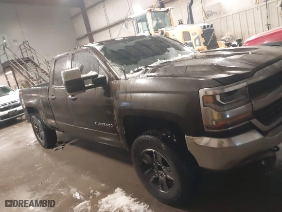 2019 Chevrolet Silverado 1500 LD LT with VIN 2GCVKPECXK1120052, listed as a IAAI auction lot 41564919 with 93,969 mi miles. Bid and sale history available at carsss.com. Image 13.