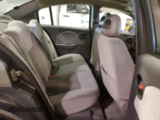 2005 Saturn ION ION 3 z VIN 1G8AL52F85Z142426, wystawiony jako Copart lot #81863744 z przebiegiem 92 663 mil mil oraz Tytuł czysty. Historia ofert i sprzedaży dostępna na DreamBid. Obrazek 10.
