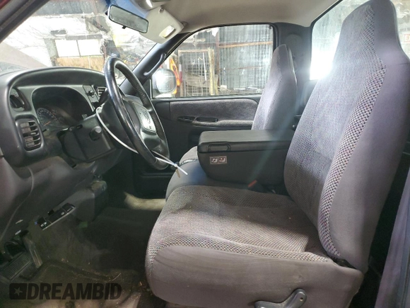 2001 Dodge 1500 z VIN 1B7HC16Y51S251826, wystawiony jako Copart lot #60906245 z przebiegiem 81 495 mil mil oraz Szkoda całkowita • Salvage title. Historia ofert i sprzedaży dostępna na DreamBid. Obrazek 7.