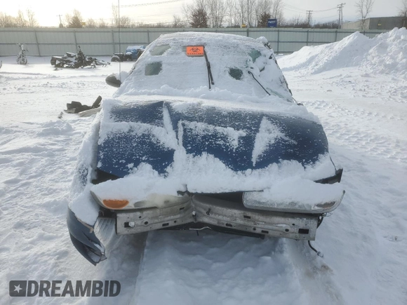 2000 Saturn SL with VIN 1G8ZK5272YZ260216, listed as a Copart auction lot 42425035 with Not provided miles and Salvage title. Bid and sale history available at DreamBid. Image 5.