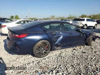 2024 BMW M8 Competition z VIN WBSGV0C04RCP20045, wystawiony jako Copart lot #55967195 z przebiegiem 22 260 mil mil oraz Szkoda całkowita • Salvage title. Historia ofert i sprzedaży dostępna na DreamBid. Obrazek 3.