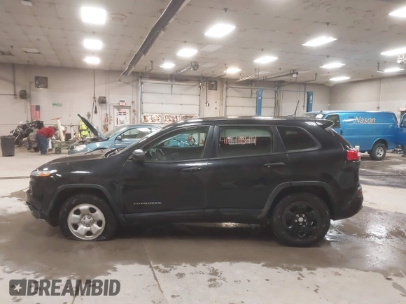 2016 Jeep Cherokee Sport with VIN 1C4PJMAS9GW268040, listed as a IAAI auction lot 41241844 with 102,211 mi miles and . Bid and sale history available at DreamBid. Image 14.