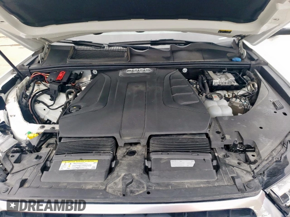 2019 Audi Q7 Premium Plus with VIN WA1LHAF73KD035542, listed as a Copart auction lot 60474105 with 75,950 mi miles and Salvage title. Bid and sale history available at DreamBid. Image 12.