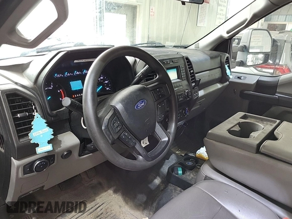 2019 Ford F-250 XL с VIN 1FT7W2BT2KEE67751, выставлен на аукционе IAAI как лот 42585417 с пробегом 241 154 миль миль и . История ставок и продаж доступна на DreamBid. Изображение 16.