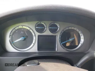 2009 Cadillac Escalade z VIN 1GYFK23249R284846, wystawiony jako IAAI lot #42184659 z przebiegiem Nie podano mil oraz . Historia ofert i sprzedaży dostępna na DreamBid. Obrazek 15.