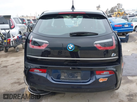2019 BMW i3 z VIN WBY8P4C54K7E83372, wystawiony jako IAAI lot #42055886 z przebiegiem 22 230 mil mil oraz . Historia ofert i sprzedaży dostępna na DreamBid. Obrazek 16.