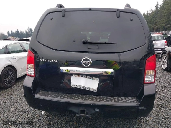 2012 Nissan Pathfinder SV with VIN 5N1AR1NB7CC605691, listed as a IAAI auction lot 41283702 with 145,943 mi miles. Bid and sale history available at carsss.com. Image 17.