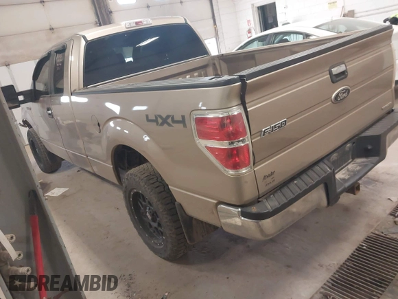 2011 Ford F-150 XL with VIN 1FTFX1EF2BFC35153, listed as a IAAI auction lot 42103402 with 202,140 mi miles and . Bid and sale history available at DreamBid. Image 3.