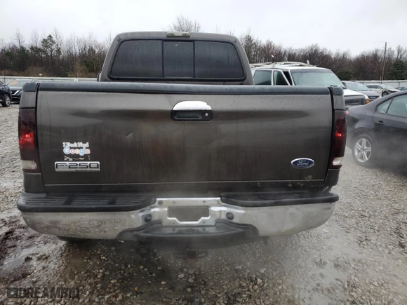 2006 Ford Super Duty F-250 XL with VIN 1FTSW21546EB97151, listed as a Copart auction lot 45000095 with 208,059 mi miles and Clean Title. Bid and sale history available at carsss.com. Image 6.