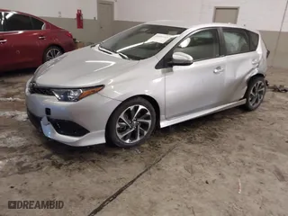 2018 Toyota Corolla iM with VIN JTNKARJE5JJ570605, listed as a IAAI auction lot 41401143 with 25,489 mi miles. Bid and sale history available at carsss.com. Image 18.