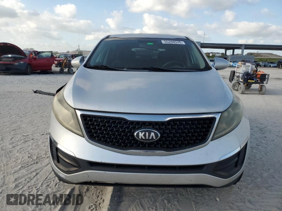 2014 Kia Sportage LX with VIN KNDPB3AC2E7640793, listed as a Copart auction lot 55208535 with 147,954 mi miles and Salvage Title. Bid and sale history available at carsss.com. Image 5.