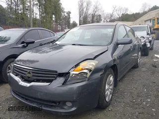 2009 Nissan Altima SL with VIN 1N4AL21E39N459157, listed as a IAAI auction lot 41611019 with 124,267 mi miles and . Bid and sale history available at carsss.com. Image 2.