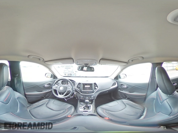 2014 Jeep Cherokee Trailhawk z VIN 1C4PJMBS2EW237725, wystawiony jako Copart lot #62666745 z przebiegiem 130 709 mil mil oraz Szkoda całkowita • Salvage title. Historia ofert i sprzedaży dostępna na DreamBid. Obrazek 16.