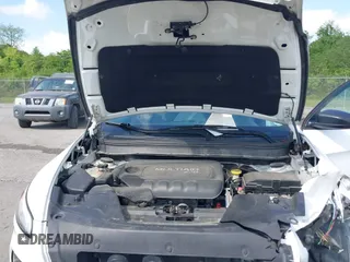 2016 Jeep Cherokee Altitude with VIN 1C4PJLAB4GW290666, listed as a IAAI auction lot 42052140 with 77,116 mi miles. Bid and sale history available at carsss.com. Image 10.