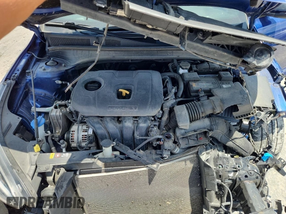 2021 Kia Forte GT-Line with VIN 3KPF34AD1ME342001, listed as a Copart auction lot 62531695 with 40,448 mi miles and Salvage title. Bid and sale history available at DreamBid. Image 11.