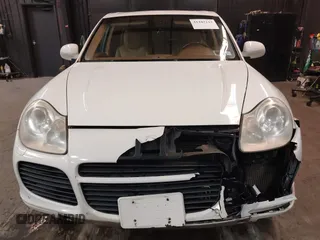 2006 Porsche Cayenne Turbo with VIN WP1AC29P06LA91297, listed as a IAAI auction lot 41442243 with 161,327 mi miles. Bid and sale history available at carsss.com. Image 12.