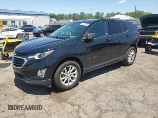 2019 Chevrolet Equinox LS z VIN 3GNAXHEV4KL358461, wystawiony jako Copart lot #59074335 z przebiegiem 59 159 mil mil oraz Szkoda całkowita • Salvage title. Historia ofert i sprzedaży dostępna na DreamBid. Obrazek 1.