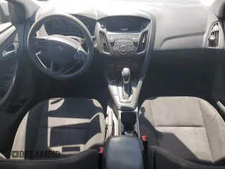2018 Ford Focus SE with VIN 1FADP3FE0JL202442, listed as a Copart auction lot 53468725 with 106,119 mi miles and Salvage title. Bid and sale history available at DreamBid. Image 8.