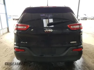 2016 Jeep Cherokee Latitude with VIN 1C4PJMCB1GW298856, listed as a Copart auction lot 48421335 with 168,194 mi miles and Clean Title. Bid and sale history available at carsss.com. Image 6.