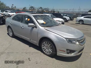 2010 Ford Fusion Hybrid с VIN 3FADP0L37AR132960, выставлен на аукционе IAAI как лот 30243926 с пробегом Не указан миль и . История ставок и продаж доступна на DreamBid. Изображение 1.