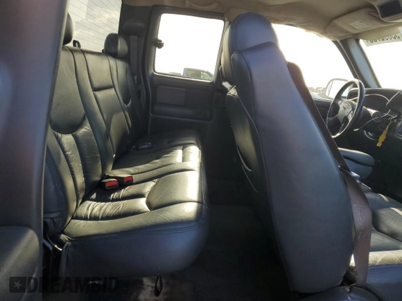 2004 GMC Sierra 1500 SLE z VIN 2GTEK19T941212036, wystawiony jako Copart lot #53892735 z przebiegiem Nie podano mil oraz Szkoda całkowita • Salvage title. Historia ofert i sprzedaży dostępna na DreamBid. Obrazek 10.