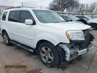 2015 Honda Pilot EX-L z VIN 5FNYF3H5XFB002528, wystawiony jako IAAI lot #41530663 z przebiegiem 125 947 mil mil oraz . Historia ofert i sprzedaży dostępna na DreamBid. Obrazek 1.