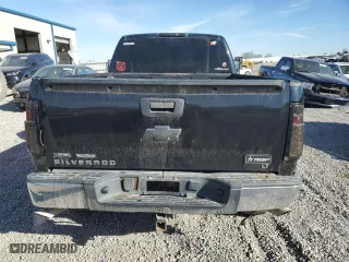 2009 Chevrolet Silverado 1500 LT with VIN 1GCEK29039Z161062, listed as a Copart auction lot 42118485 with 204,963 mi miles and Salvage Title. Bid and sale history available at carsss.com. Image 6.