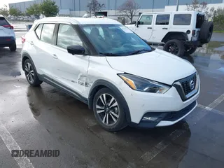 2018 Nissan Kicks SV с VIN 3N1CP5CU1JL521840, выставлен на аукционе IAAI как лот 41585895 с пробегом 79 824 миль миль и . История ставок и продаж доступна на DreamBid. Изображение 1.