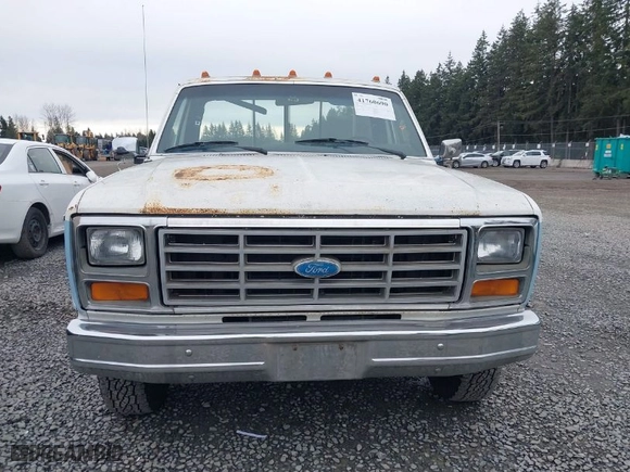 1984 Ford Pickup with VIN 1FTDF15H8EPB35651, listed as a IAAI auction lot 41760690 with 97,887 mi miles. Bid and sale history available at carsss.com. Image 13.