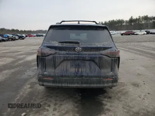 2024 Toyota Sienna LE with VIN 5TDKSKFC9RS113116, listed as a Copart auction lot 88709905 with 23,282 mi miles and Salvage Title. Bid and sale history available at carsss.com. Image 6.