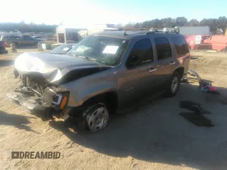 2012 Chevrolet Tahoe LS z VIN 1GNSCAE03CR234476, wystawiony jako IAAI lot #41008154 z przebiegiem 199 550 mil mil oraz . Historia ofert i sprzedaży dostępna na DreamBid. Obrazek 2.