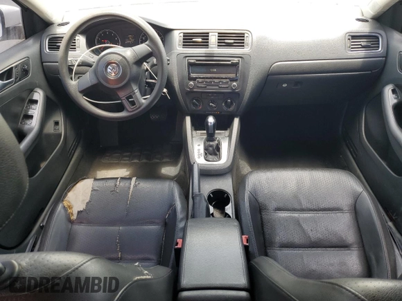 2014 Volkswagen Jetta SE with VIN 3VWD17AJ9EM366958, listed as a Copart auction lot 62948535 with 120,078 mi miles and Clean title. Bid and sale history available at DreamBid. Image 8.