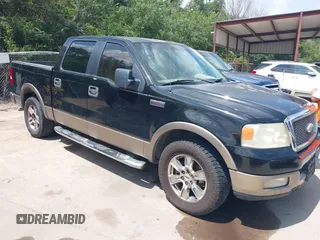 2005 Ford F-150 XLT с VIN 1FTPW12525KD00467, выставлен на аукционе IAAI как лот 42663189 с пробегом 329 613 миль миль и . История ставок и продаж доступна на DreamBid. Изображение 1.