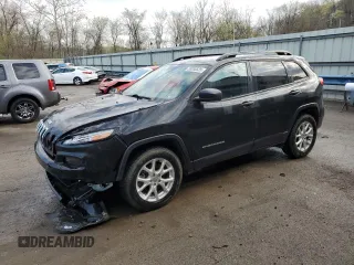 2016 Jeep Cherokee Sport with VIN 1C4PJMAB5GW204772, listed as a Copart auction lot 53830525 with 95,278 mi miles and Salvage Title. Bid and sale history available at carsss.com. Image 1.