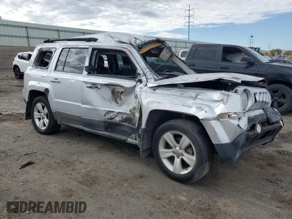 2011 Jeep Patriot Latitude with VIN 1J4NF1GB9BD125330, listed as a Copart auction lot 68520704 with Not Provided miles and Salvage Title. Bid and sale history available at DreamBid. Image 4.
