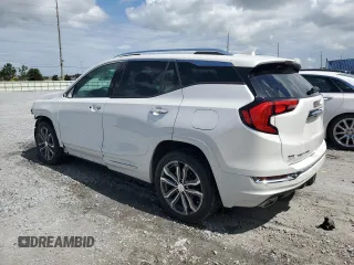 2020 GMC Terrain Denali with VIN 3GKALSEX9LL319471, listed as a Copart auction lot 59971555 with 8,777 mi miles and Salvage title. Bid and sale history available at DreamBid. Image 2.