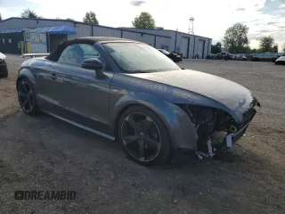 2014 Audi TT Premium Plus z VIN TRUSFAFKXE1004232, wystawiony jako Copart lot #58706175 z przebiegiem 113 835 mil mil oraz Szkody całkowita. Historia ofert i sprzedaży dostępna na DreamBid. Obrazek 4.