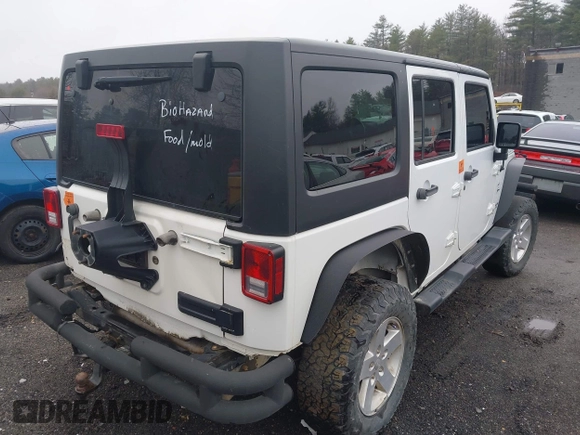 2014 Jeep Wrangler Unlimited Rubicon with VIN 1C4BJWFG9EL274851, listed as a IAAI auction lot 41946440 with 1 mi miles. Bid and sale history available at carsss.com. Image 4.