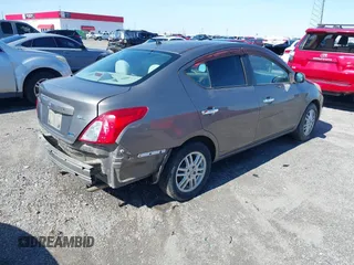 2012 Nissan Versa SV with VIN 3N1CN7AP1CL818558, listed as a IAAI auction lot 41592287 with 163,309 mi miles. Bid and sale history available at carsss.com. Image 4.
