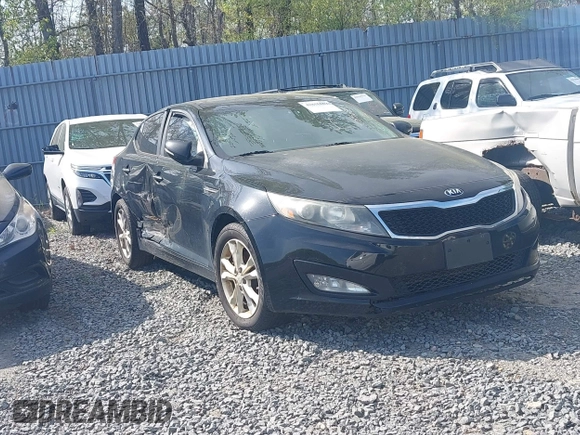 2013 Kia Optima EX with VIN 5XXGN4A7XDG230054, listed as a IAAI auction lot 40856801 with 235,368 mi miles. Bid and sale history available at carsss.com. Image 1.
