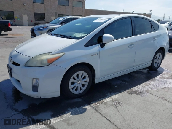 2010 Toyota Prius II with VIN JTDKN3DU2A0230102, listed as a IAAI auction lot 42086705 with 377,817 mi miles. Bid and sale history available at carsss.com. Image 2.
