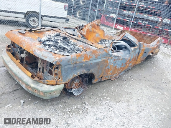 1995 Ford F-150 с VIN 1FTEX15N9SKB99892, выставлен на аукционе IAAI как лот 42370630 с пробегом Не указан миль и . История ставок и продаж доступна на DreamBid. Изображение 2.