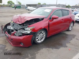 2011 Lexus CT 200h z VIN JTHKD5BH5B2042697, wystawiony jako IAAI lot #42073626 z przebiegiem 137 784 mil mil oraz . Historia ofert i sprzedaży dostępna na DreamBid. Obrazek 17.