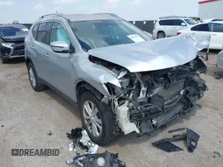 2016 Nissan Rogue SV with VIN KNMAT2MT1GP720050, listed as a IAAI auction lot 41871747 with 125,558 mi miles. Bid and sale history available at carsss.com. Image 1.