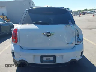 2012 MINI Countryman S с VIN WMWZC3C54CWL86735, выставлен на аукционе IAAI как лот 42448799 с пробегом 113 668 миль миль и . История ставок и продаж доступна на DreamBid. Изображение 17.