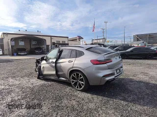 2020 BMW X4 M Competition z VIN 5YMUJ0C04LLA99557, wystawiony jako Copart lot #47123425 z przebiegiem 41 594 mil mil oraz Tytuł czysty. Historia ofert i sprzedaży dostępna na DreamBid. Obrazek 4.