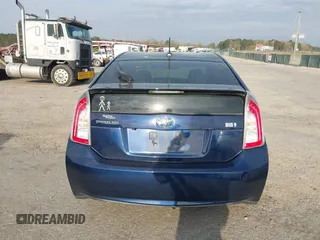 2015 Toyota Prius Four with VIN JTDKN3DU8F0396910, listed as a IAAI auction lot 41872975 with 203,374 mi miles. Bid and sale history available at carsss.com. Image 17.