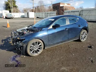 2021 Mazda Mazda3 Hatchback Select with VIN JM1BPAKL2M1402989, listed as a Copart auction lot 43246935 with 0 mi miles and Salvage Title. Bid and sale history available at carsss.com. Image 1.