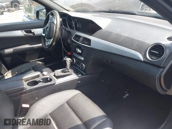 2014 Mercedes-Benz C 250 Sport with VIN WDDGF4HBXEA941294, listed as a IAAI auction lot 42432530 with Not provided miles and . Bid and sale history available at DreamBid. Image 5.